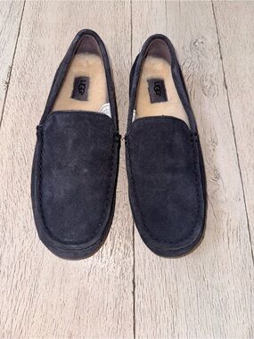 UGG Men's Ascot Suede Slippers